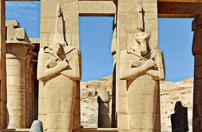تعر ف على أول عاصمة مصرية بنيت بعد الطوفان في عهد الفراعنة اخبار